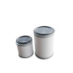 Runde fiber trommer med den hvite fargen som er pent på fiber fat (Bildet eies av Accon)